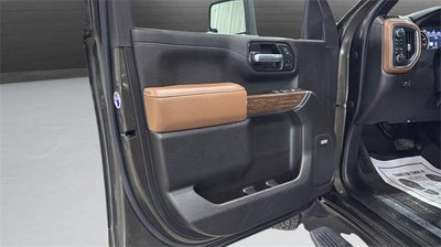 2022 Chevrolet Silverado 3500 HD Crew Cab Standard Box 4-Wheel Drive High Country