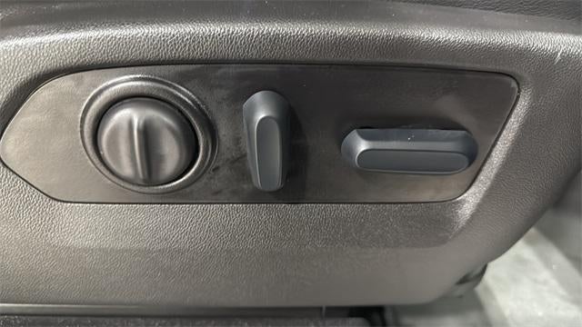 2022 Chevrolet Silverado 3500 HD Crew Cab Standard Box 4-Wheel Drive High Country