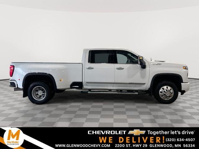2024 Chevrolet Silverado 3500 HD Crew Cab Long Box 4-Wheel Drive High Country