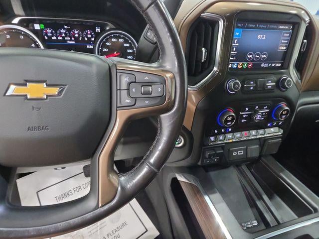 2021 Chevrolet Silverado 3500 HD Crew Cab Standard Box 4-Wheel Drive High Country