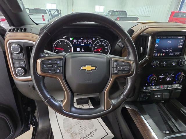 2021 Chevrolet Silverado 3500 HD Crew Cab Standard Box 4-Wheel Drive High Country