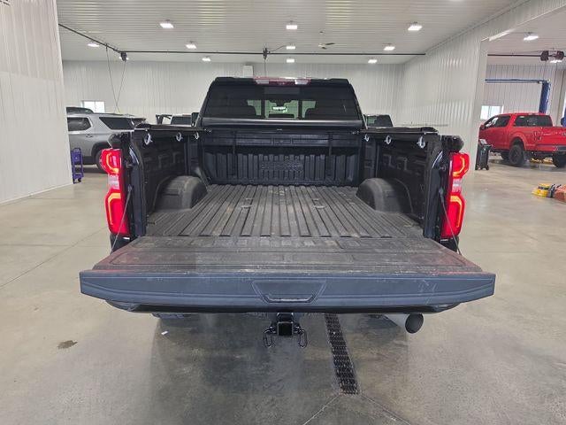 2021 Chevrolet Silverado 3500 HD Crew Cab Standard Box 4-Wheel Drive High Country