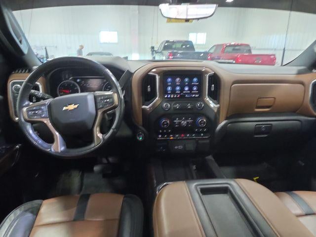 2021 Chevrolet Silverado 3500 HD Crew Cab Standard Box 4-Wheel Drive High Country