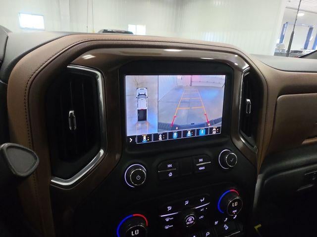 2021 Chevrolet Silverado 3500 HD Crew Cab Standard Box 4-Wheel Drive High Country