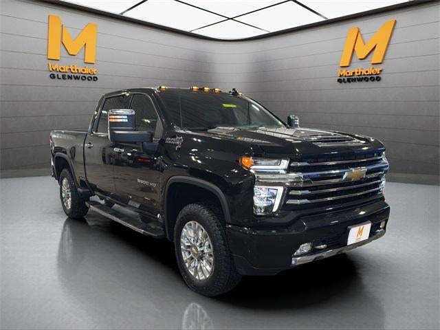 2022 Chevrolet Silverado 3500 HD Crew Cab Standard Box 4-Wheel Drive High Country