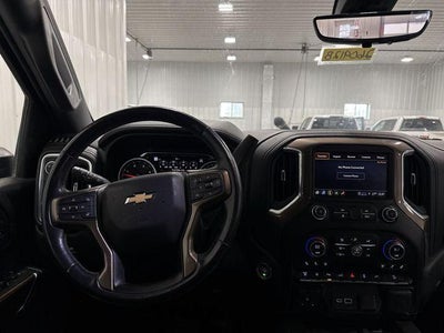 2021 Chevrolet Silverado 3500 HD Crew Cab Standard Box 4-Wheel Drive High Country