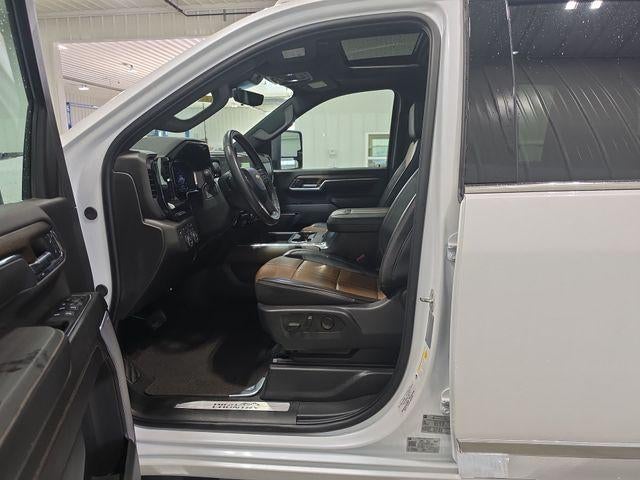 2024 Chevrolet Silverado 3500 HD Crew Cab Standard Box 4-Wheel Drive High Country