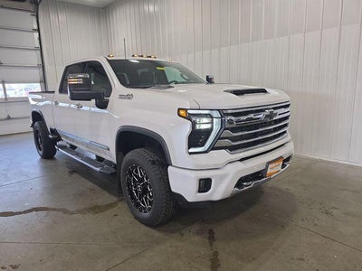 2024 Chevrolet Silverado 3500 HD Crew Cab Standard Box 4-Wheel Drive High Country