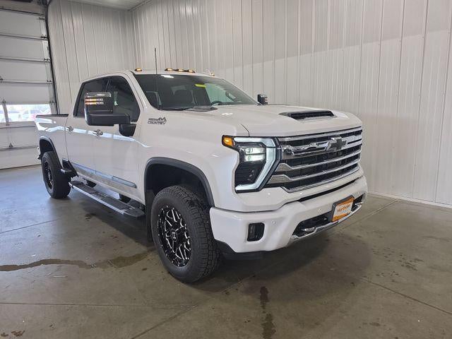 2024 Chevrolet Silverado 3500 HD Crew Cab Standard Box 4-Wheel Drive High Country