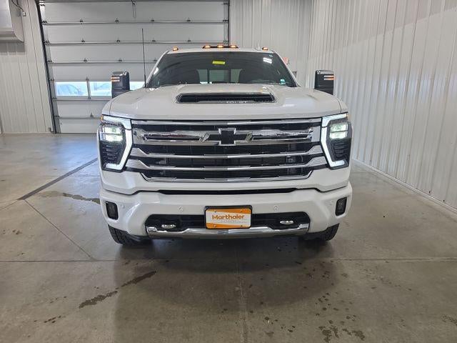 2024 Chevrolet Silverado 3500 HD Crew Cab Standard Box 4-Wheel Drive High Country