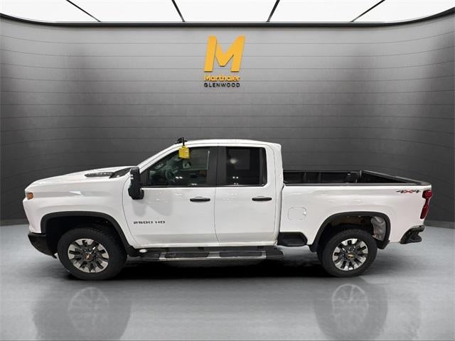 2024 Chevrolet Silverado 2500 HD Double Cab Standard Box 4-Wheel Drive Custom