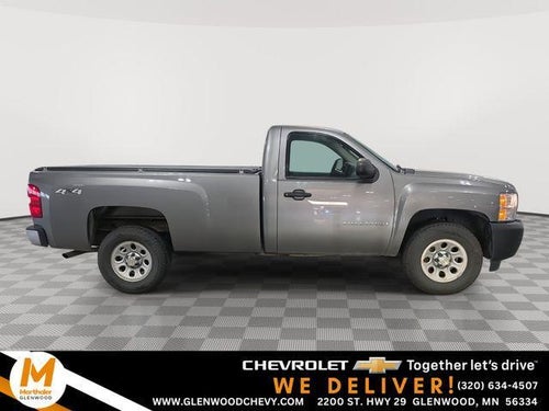 2009 Chevrolet Silverado 1500 Regular Cab Long Box 4-Wheel Drive Work Truck