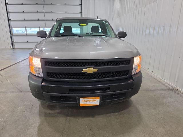 2009 Chevrolet Silverado 1500 Regular Cab Long Box 4-Wheel Drive Work Truck