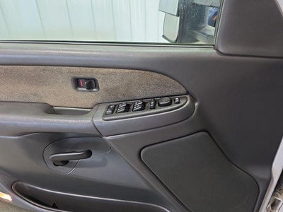 2003 Chevrolet Silverado 1500 Base