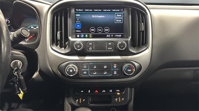 2022 Chevrolet Colorado Crew Cab Long Box 4-Wheel Drive LT