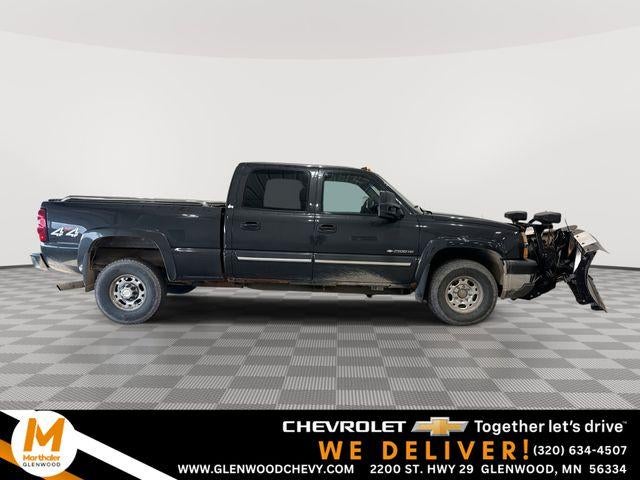 2004 Chevrolet Silverado 2500HD LS