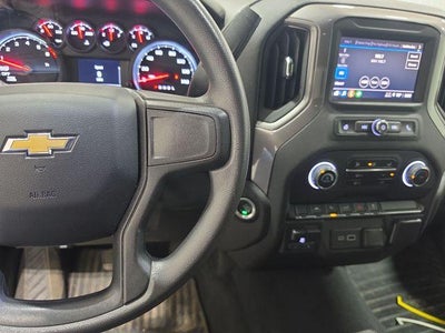 2023 Chevrolet Silverado 1500 Crew Cab Short Box 4-Wheel Drive Custom