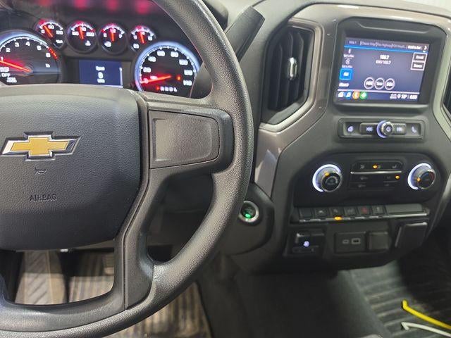 2023 Chevrolet Silverado 1500 Crew Cab Short Box 4-Wheel Drive Custom