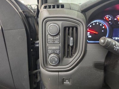 2023 Chevrolet Silverado 1500 Crew Cab Short Box 4-Wheel Drive Custom
