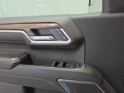 2024 Chevrolet Silverado 1500 Crew Cab Short Box 4-Wheel Drive LT 2FL