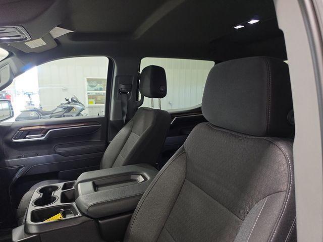 2025 Chevrolet Silverado 1500 Crew Cab Short Box 4-Wheel Drive LT 1LT