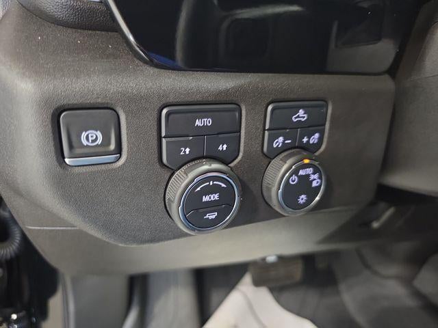 2025 Chevrolet Silverado 1500 Crew Cab Short Box 4-Wheel Drive LT 1LT