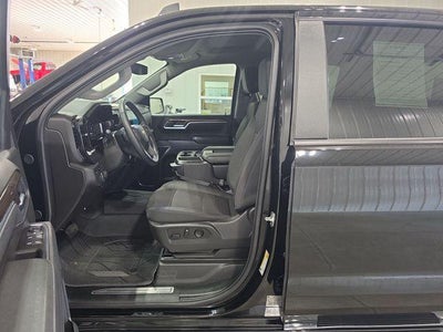 2025 Chevrolet Silverado 1500 Crew Cab Short Box 4-Wheel Drive LT 1LT