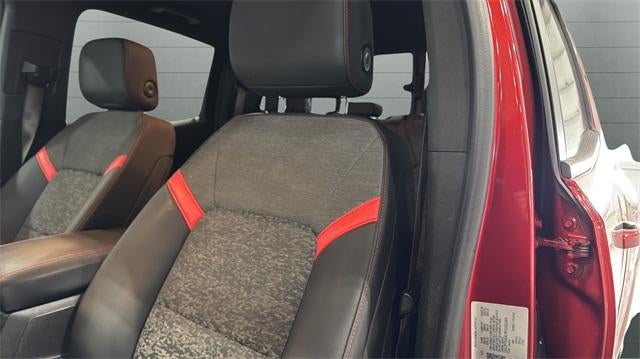 2023 Chevrolet Colorado Base