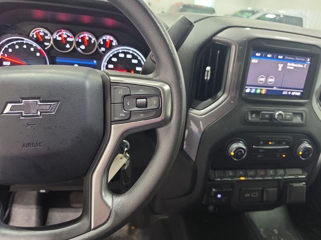 2022 Chevrolet Silverado 1500 LTD Crew Cab Short Box 4-Wheel Drive Custom Trail Boss