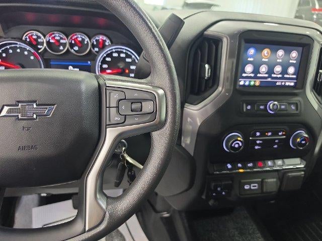 2022 Chevrolet Silverado 1500 LTD Crew Cab Short Box 4-Wheel Drive Custom Trail Boss