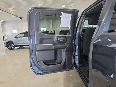 2022 Chevrolet Silverado 1500 LTD Crew Cab Short Box 4-Wheel Drive Custom Trail Boss