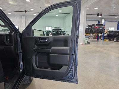 2022 Chevrolet Silverado 1500 LTD Crew Cab Short Box 4-Wheel Drive Custom Trail Boss