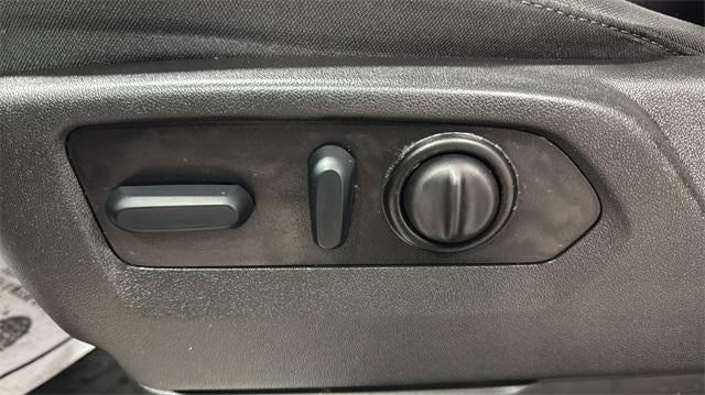 2022 Chevrolet Silverado 1500 LTD Crew Cab Short Box 4-Wheel Drive LT Trail Boss