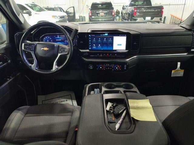 2024 Chevrolet Silverado 1500 Double Cab Standard Box 4-Wheel Drive LT 2FL