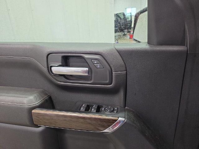 2019 Chevrolet Silverado 1500 Double Cab Standard Box 4-Wheel Drive RST