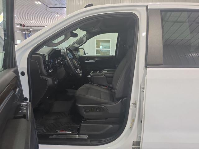 2023 Chevrolet Silverado 1500 Crew Cab Short Box 4-Wheel Drive LT 1LT