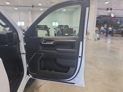 2023 Chevrolet Silverado 1500 Crew Cab Short Box 4-Wheel Drive LT 1LT