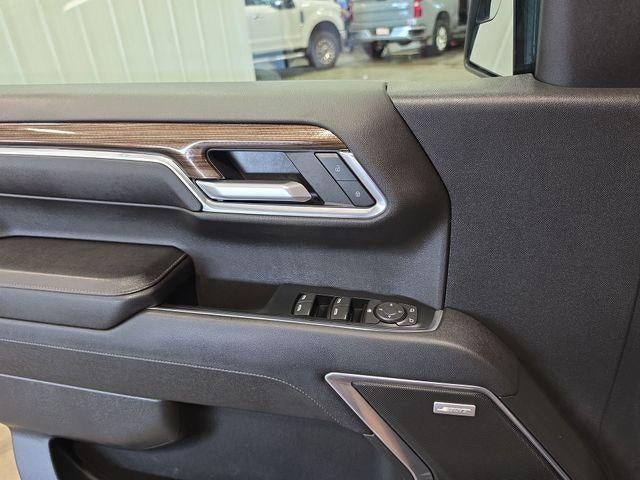 2023 Chevrolet Silverado 1500 Crew Cab Short Box 4-Wheel Drive RST