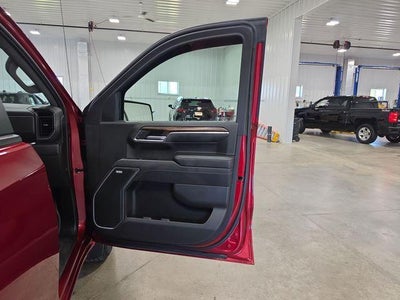 2023 Chevrolet Silverado 1500 Crew Cab Short Box 4-Wheel Drive RST