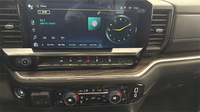 2023 Chevrolet Silverado 1500 Crew Cab Standard Box 4-Wheel Drive RST