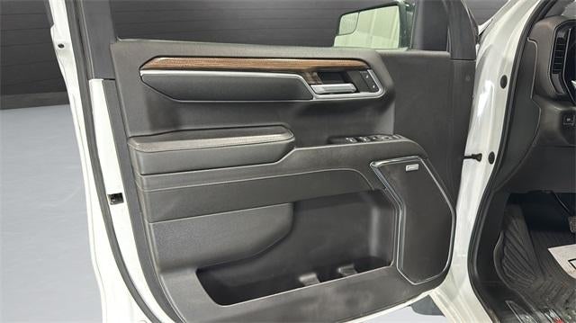 2023 Chevrolet Silverado 1500 Crew Cab Standard Box 4-Wheel Drive RST