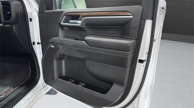 2023 Chevrolet Silverado 1500 Crew Cab Standard Box 4-Wheel Drive RST