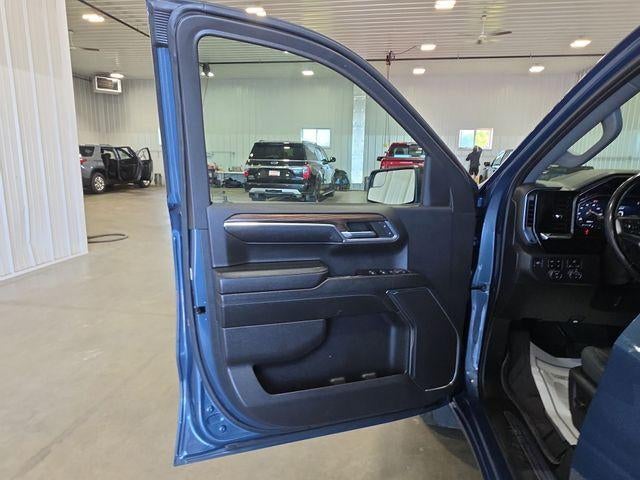 2024 Chevrolet Silverado 1500 Crew Cab Standard Box 4-Wheel Drive RST