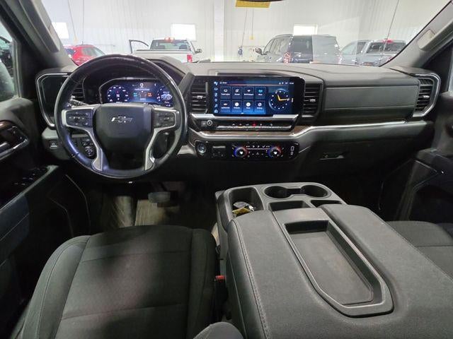 2024 Chevrolet Silverado 1500 Crew Cab Standard Box 4-Wheel Drive RST