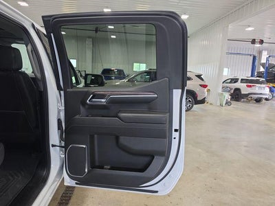 2023 Chevrolet Silverado 1500 Crew Cab Short Box 4-Wheel Drive LTZ