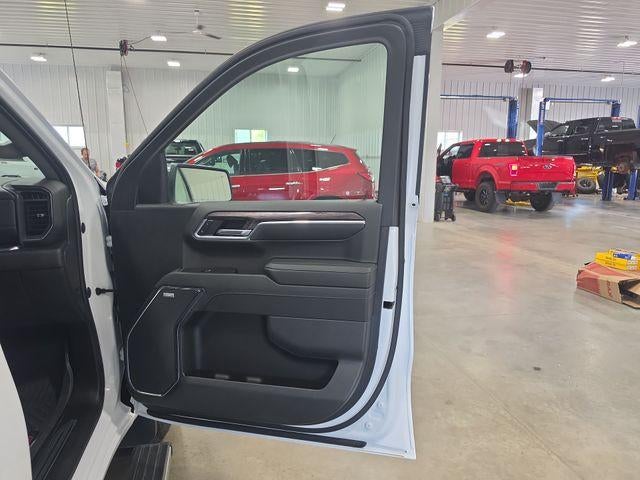 2023 Chevrolet Silverado 1500 Crew Cab Short Box 4-Wheel Drive LTZ