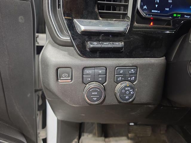 2023 Chevrolet Silverado 1500 Crew Cab Short Box 4-Wheel Drive High Country