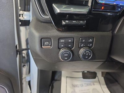 2023 Chevrolet Silverado 1500 Crew Cab Short Box 4-Wheel Drive High Country
