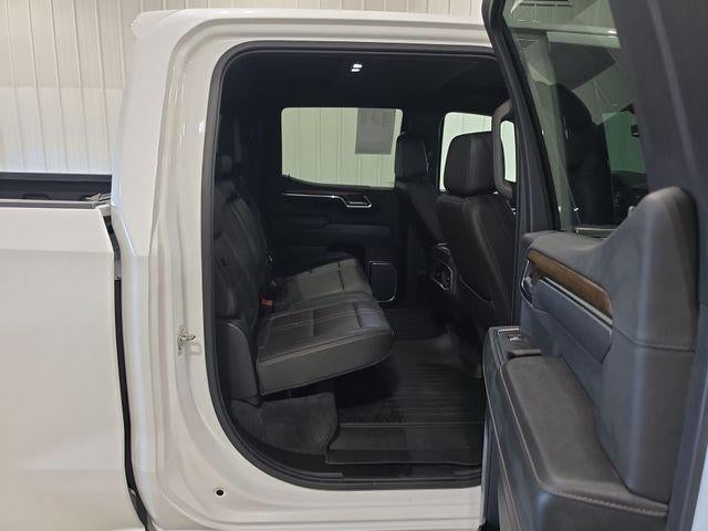 2023 Chevrolet Silverado 1500 Crew Cab Short Box 4-Wheel Drive High Country