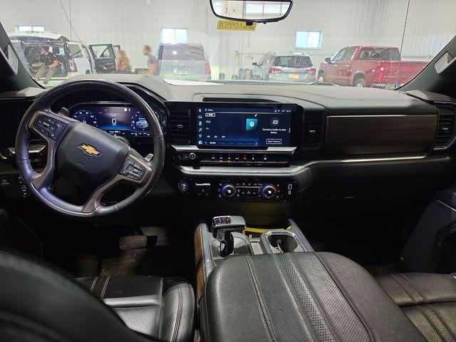 2023 Chevrolet Silverado 1500 Crew Cab Short Box 4-Wheel Drive High Country